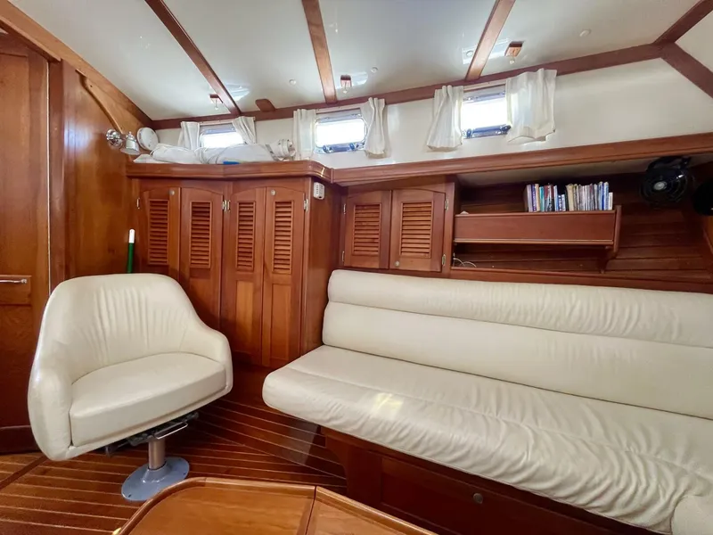 Slide: The Image of Gozzard 44 1997 - 5585540