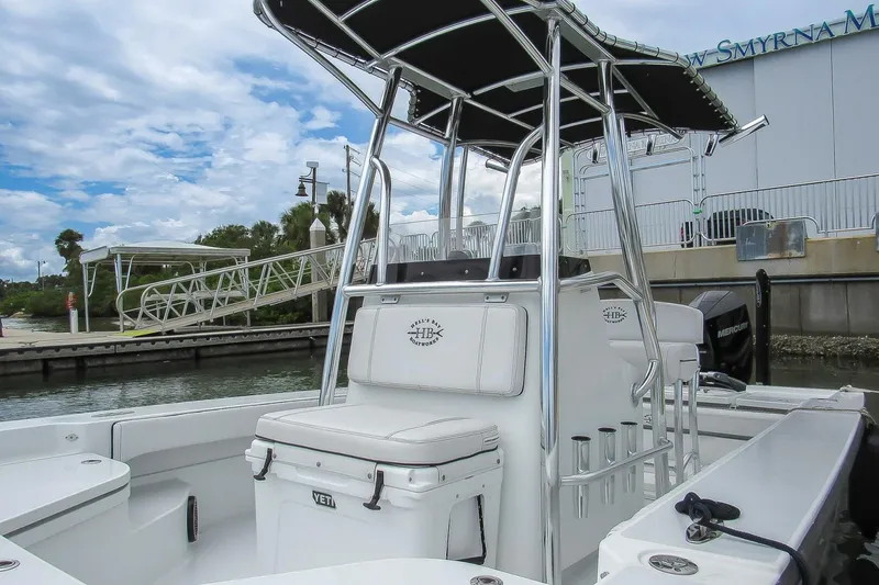 Slide: The Image of Hell's Bay Boatworks 25 Estero 2020 - 5585192