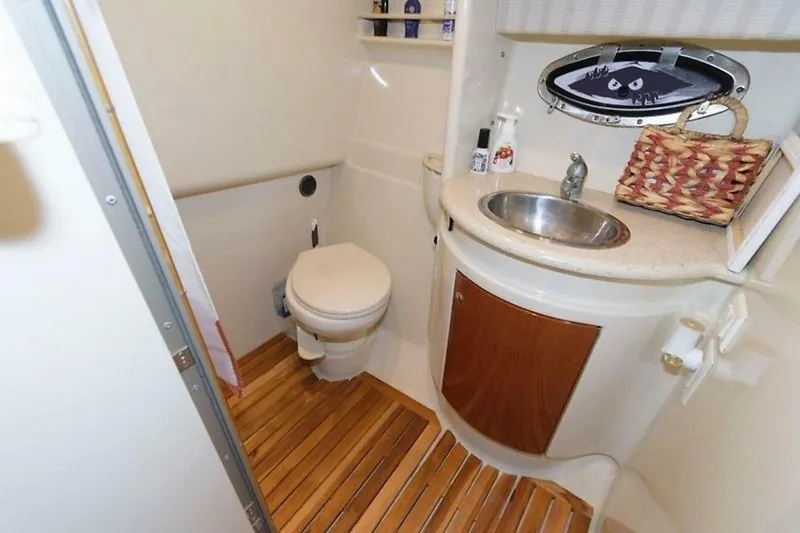 Slide: The Image of 0005341631 - 5585378