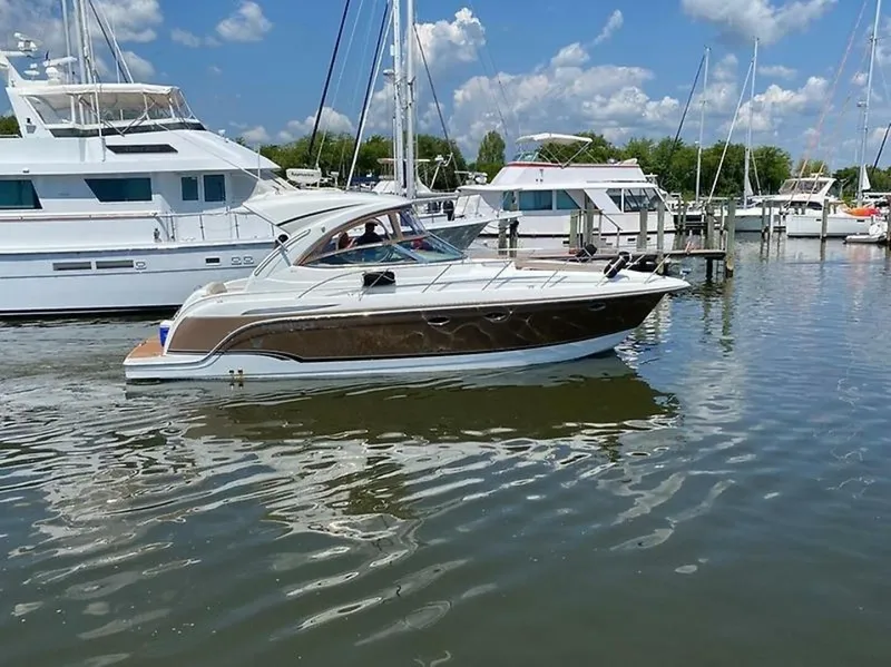 Slide: The Image of 0005341622 - 5585368