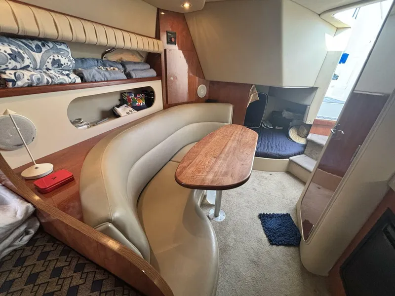 Slide: The Image of Cruisers Yachts 280 CXI 2005 - 5585625