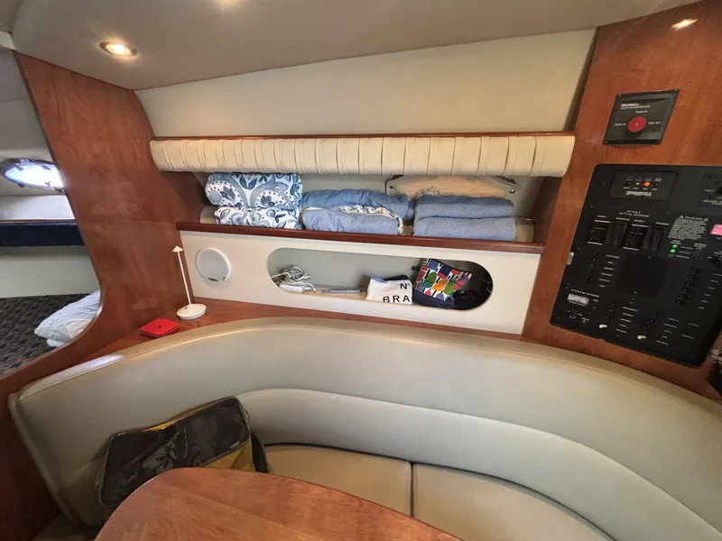 Slide: The Image of Cruisers Yachts 280 CXI 2005 - 5585618