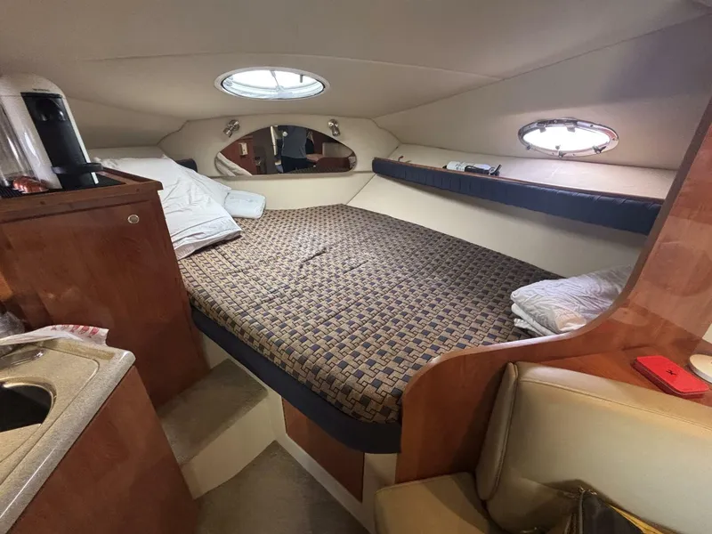 Slide: The Image of Cruisers Yachts 280 CXI 2005 - 5585622