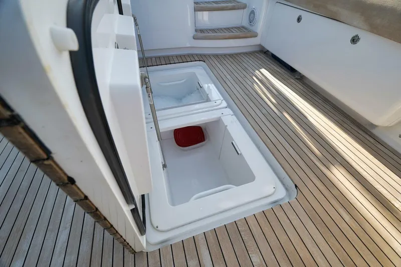 Slide: The Image of 2025 Viking 90 Convertible- NIKKI BELLA- Cockpit - 5592598