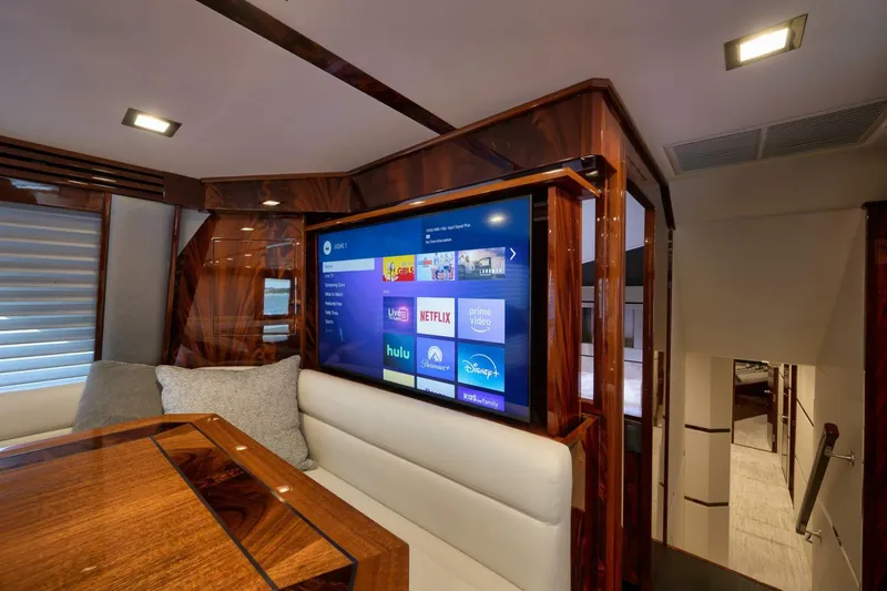 Slide: The Image of 2025 Viking 90 Convertible- NIKKI BELLA- Dinnette - 5592713