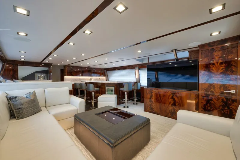 Slide: The Image of 2025 Viking 90 Convertible- NIKKI BELLA- Salon - 5592781