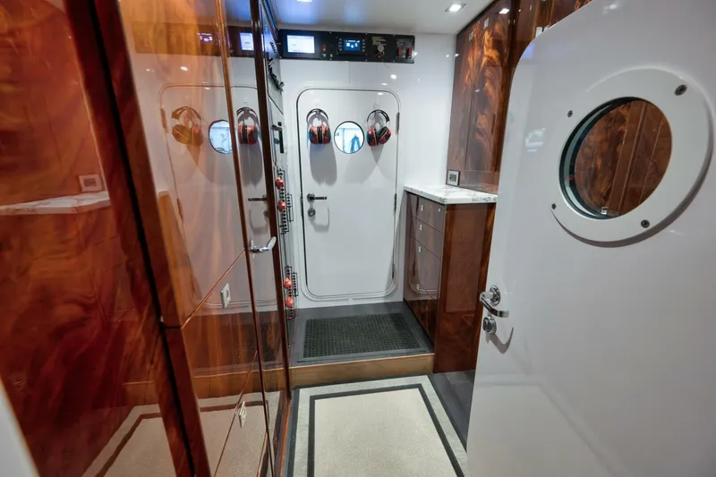 Slide: The Image of 2025 Viking 90 Convertible- NIKKI BELLA- Crew Quarters - 5592567