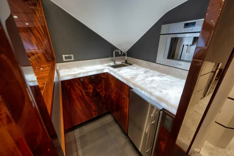 Slide: The Image of 2025 Viking 90 Convertible- NIKKI BELLA- Coffee Bar - 5592790