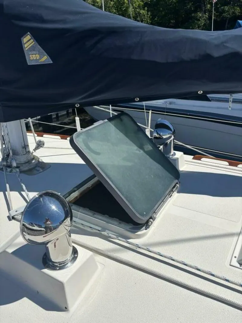 Slide: The Image of Aloha 34 1979 - 5585882