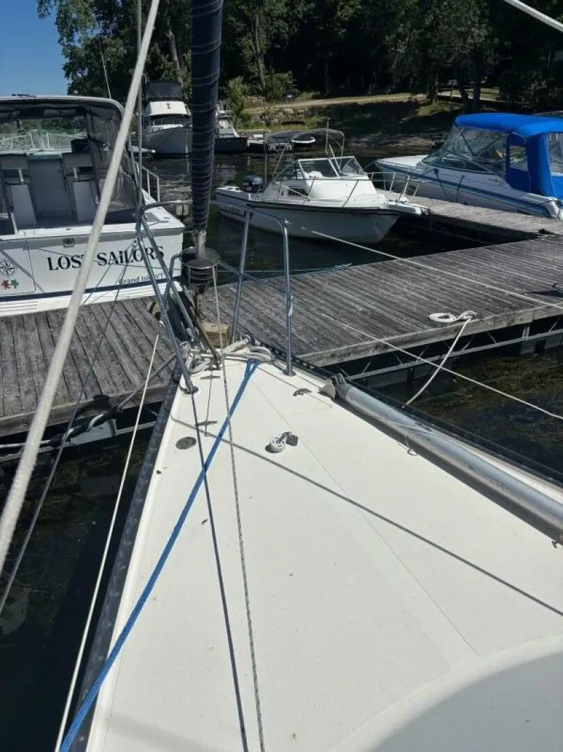 Slide: The Image of Aloha 34 1979 - 5585887