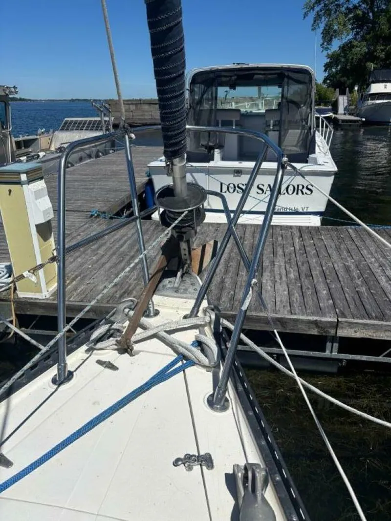 Slide: The Image of Aloha 34 1979 - 5585889