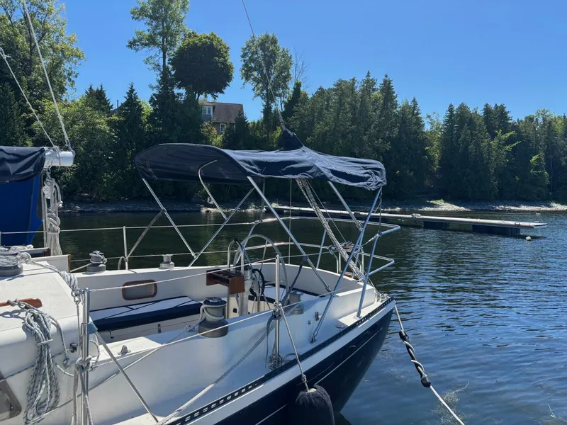 Slide: The Image of Aloha 34 1979 - 5585897