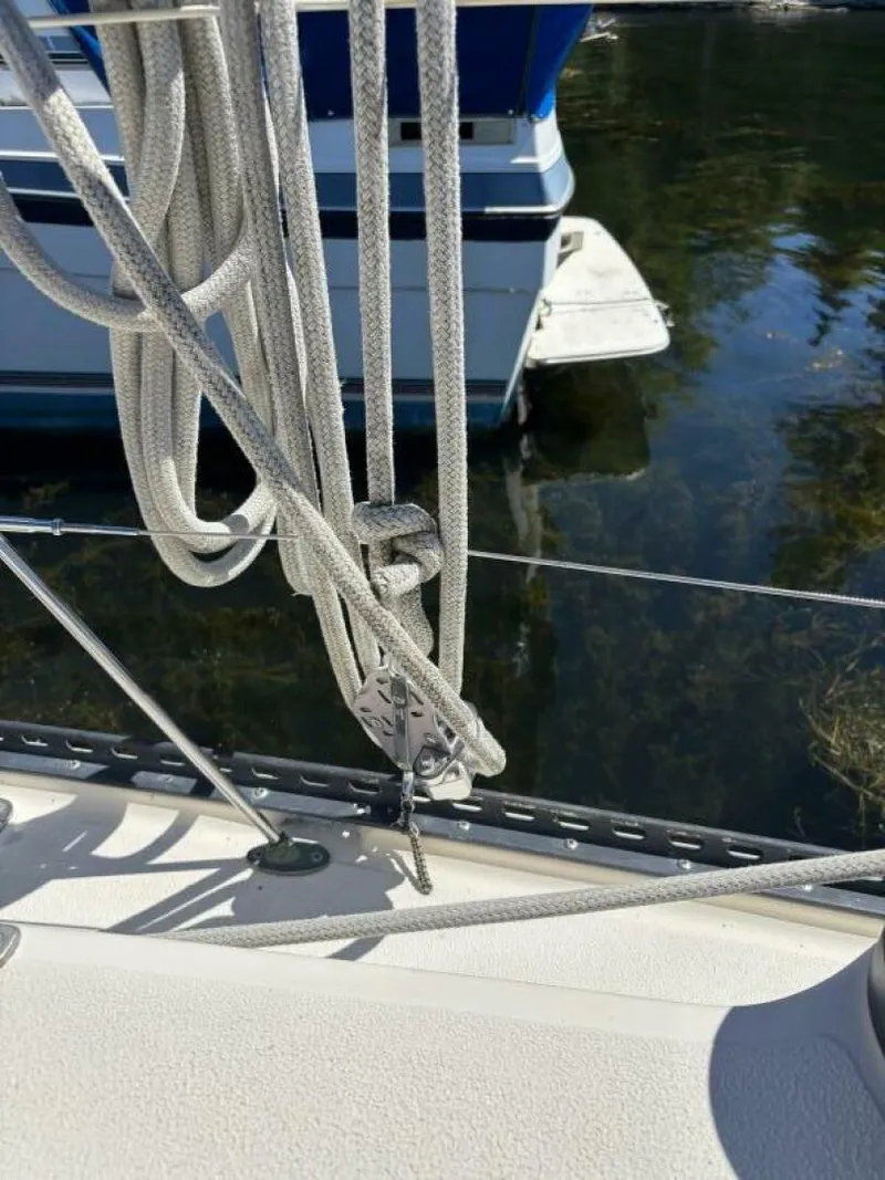 Slide: The Image of Aloha 34 1979 - 5585899