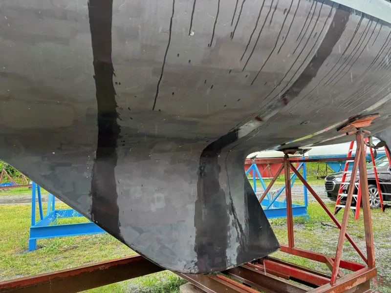 Slide: The Image of Aloha 34 1979 - 5585834