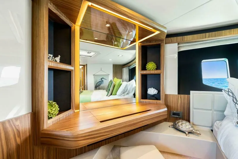 Slide: The Image of 2018 Absolute 60 Flybridge 'Mama's House' - 5586508