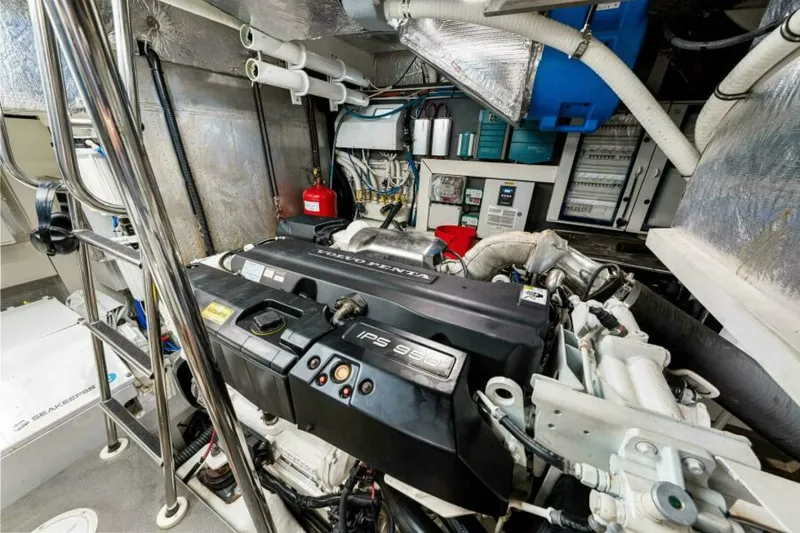 Slide: The Image of 2018 Absolute 60 Flybridge 'Mama's House' - 5586536