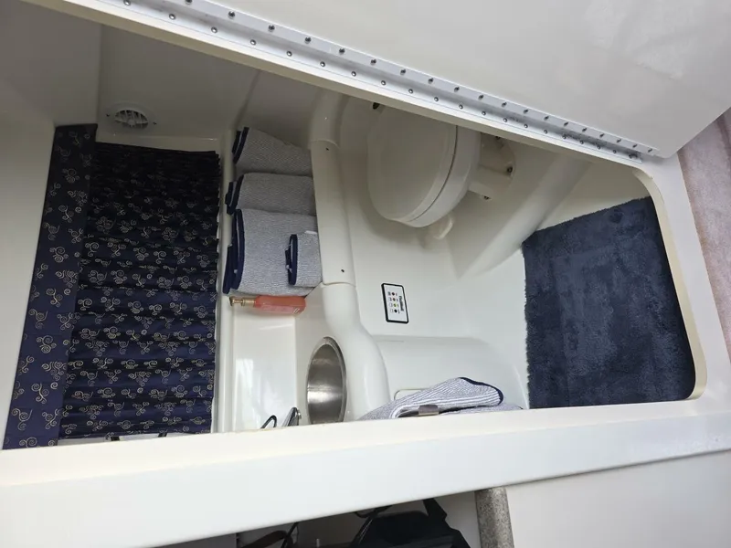 Slide: The Image of Formula 330 SS 2002 - 5586655