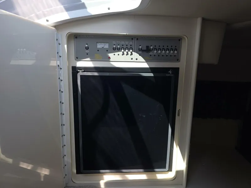 Slide: The Image of Formula 330 SS 2002 - 5586658