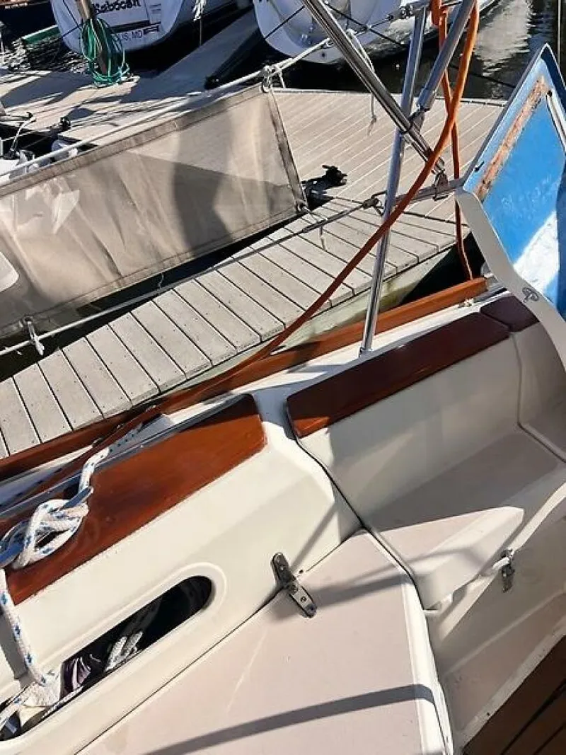 Slide: The Image of 0005339223 - 5587348