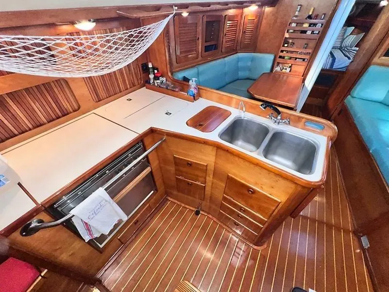 Slide: The Image of 0005339603 - 5587357