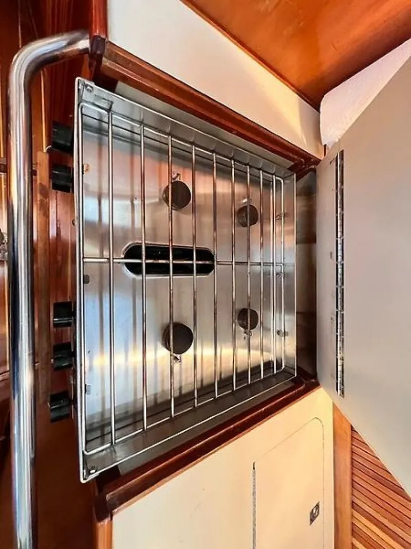 Slide: The Image of 0005339688 - 5587372