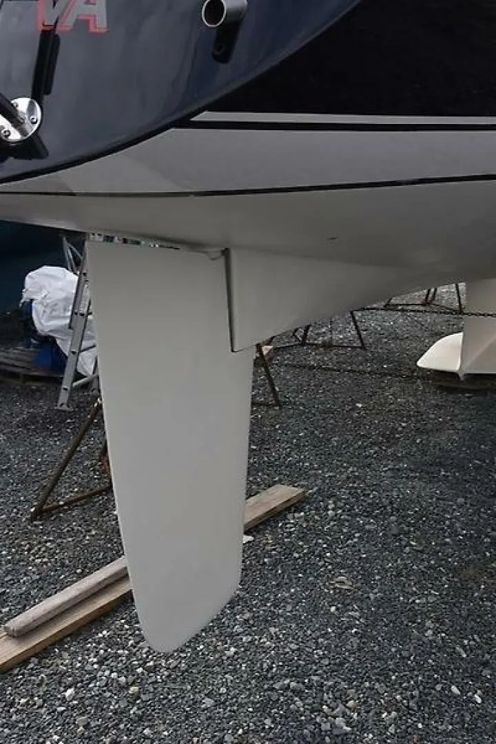 Slide: The Image of 0005341095 - 5587385