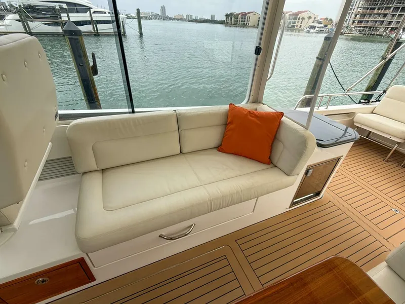 Slide: The Image of MJM 43z 2019 - 5587424