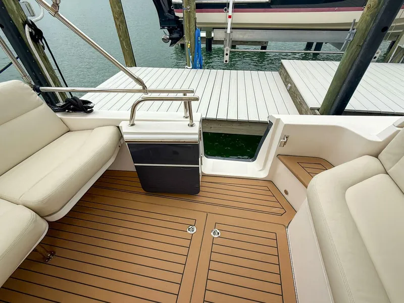 Slide: The Image of MJM 43z 2019 - 5587428