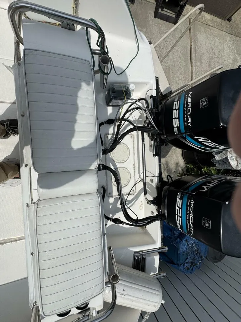 Slide: The Image of Robalo 2640 1999 - 5587690