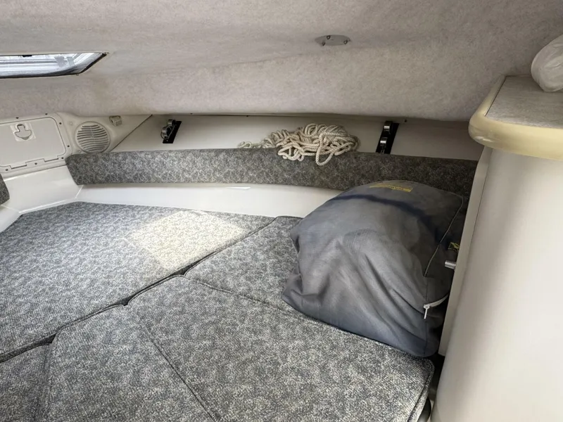 Slide: The Image of Robalo 2640 1999 - 5587698