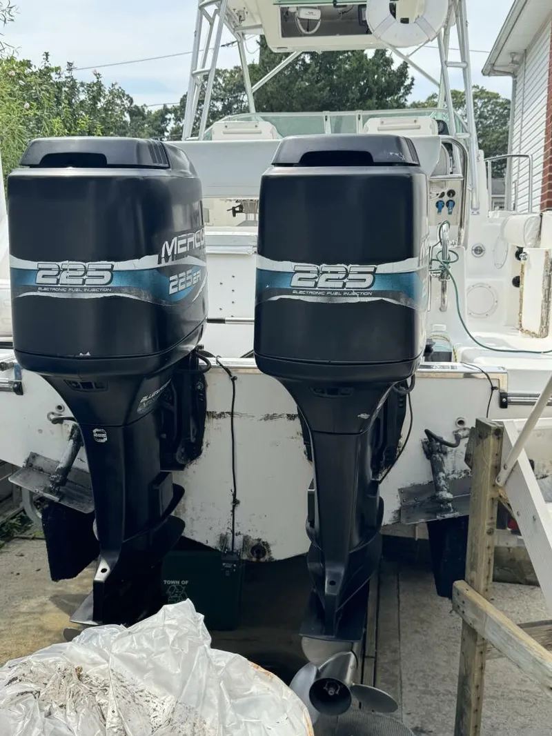 Slide: The Image of Robalo 2640 1999 - 5587706