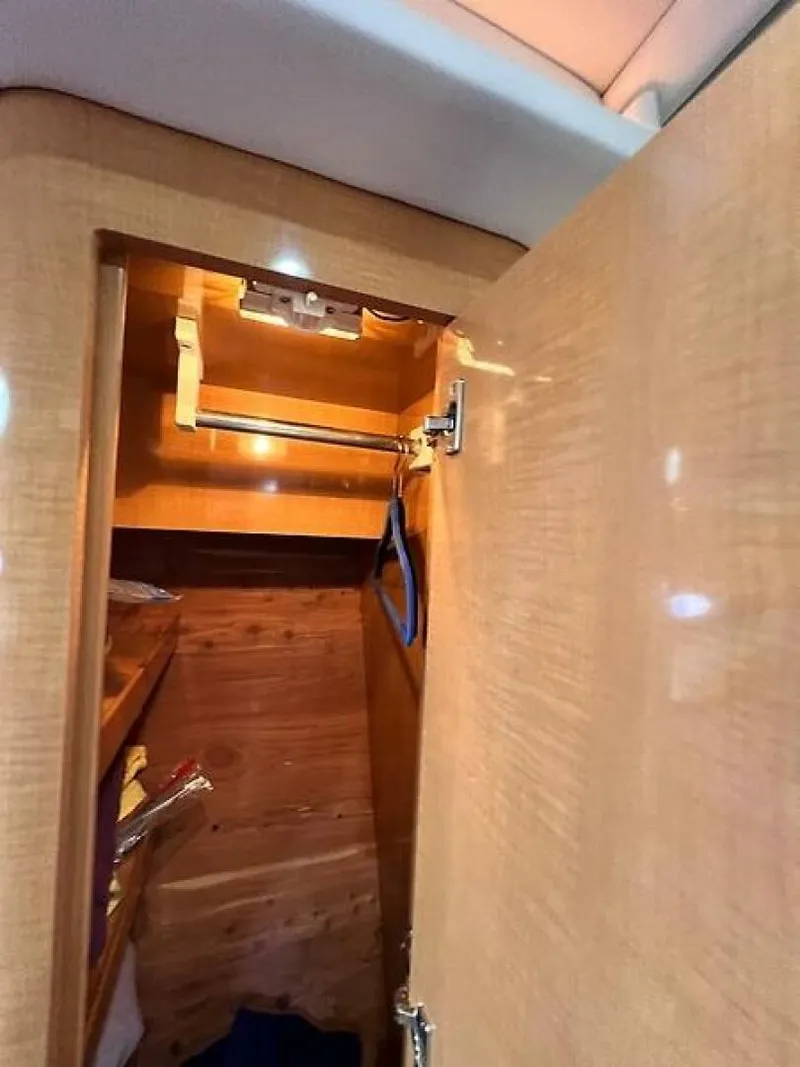 Slide: The Image of 0005332388 - 5587516