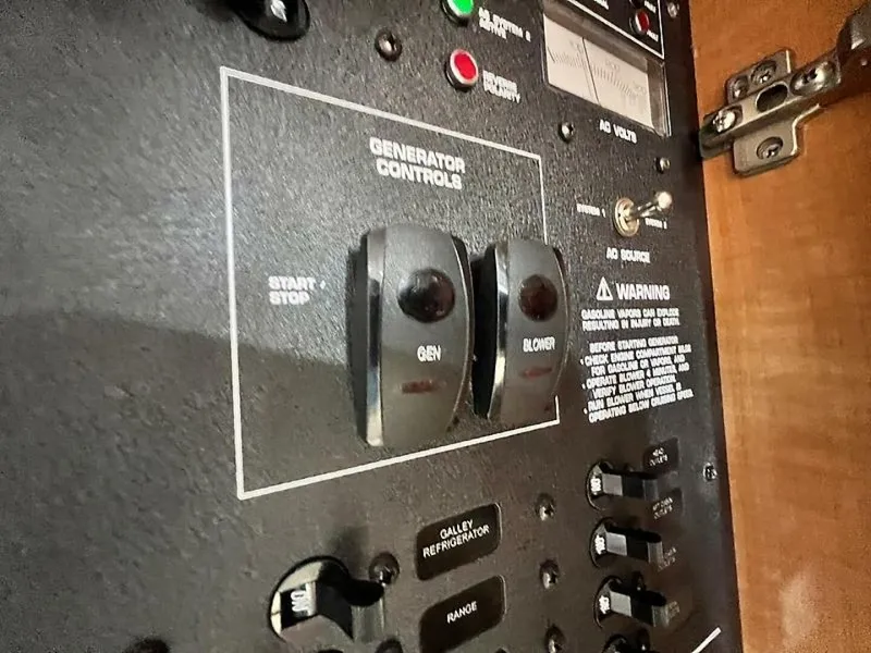 Slide: The Image of 0005332412 - 5587527