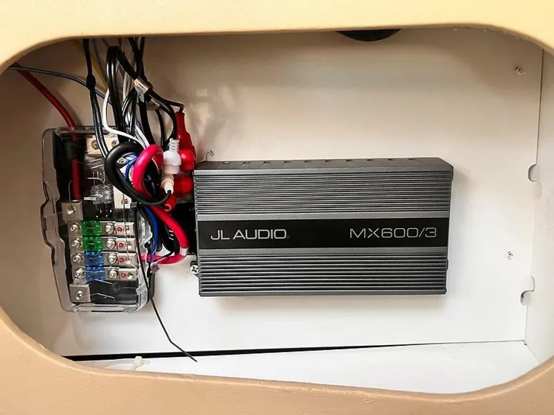 Slide: The Image of 0005332413 - 5587529