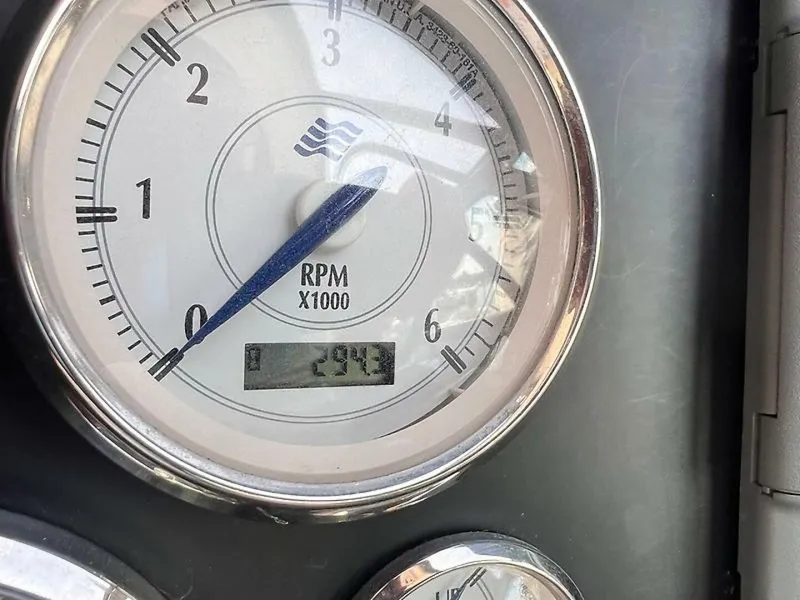 Slide: The Image of 0005332432 - 5587531