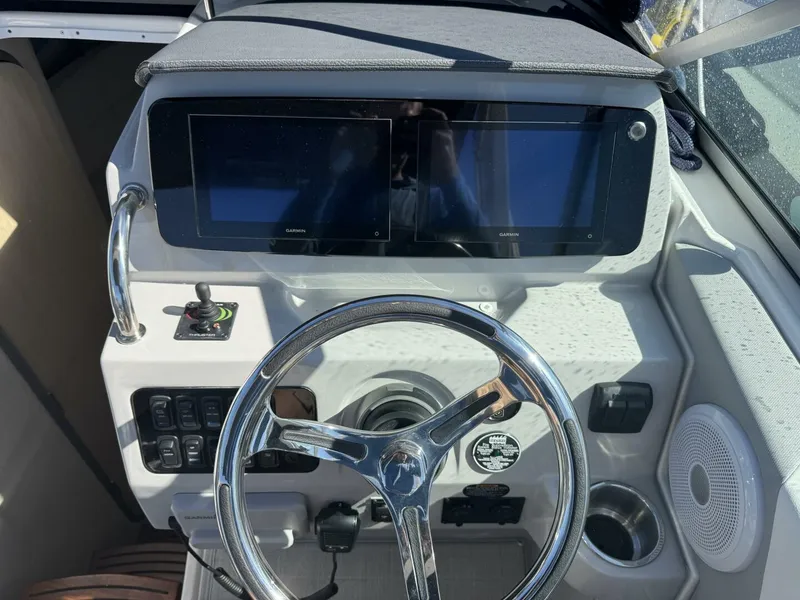 Slide: The Image of Regal 26 XO 2024 - 5587572