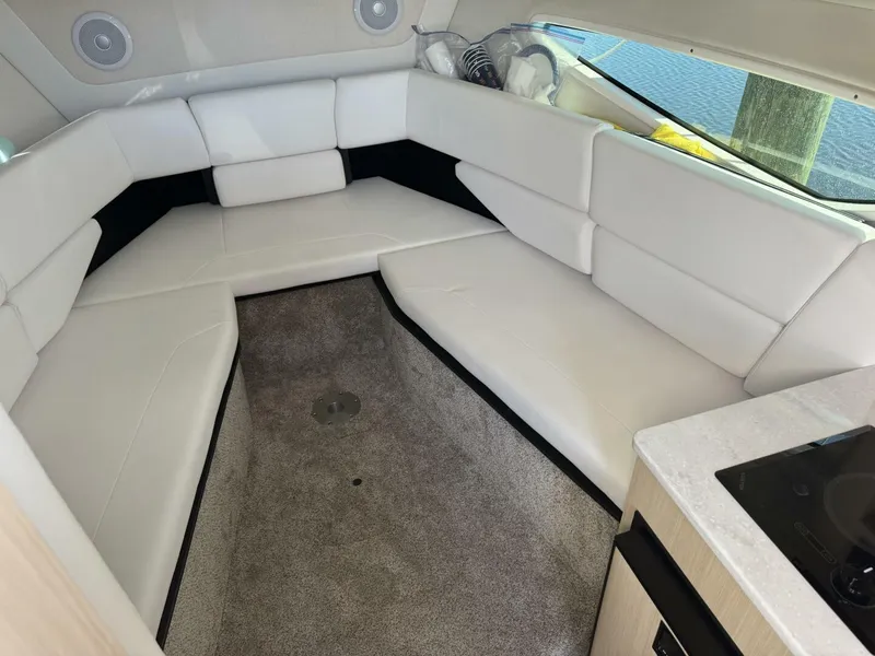 Slide: The Image of Regal 26 XO 2024 - 5587566