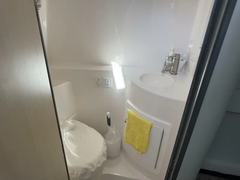 Slide: The Image of Regal 26 XO 2024 - 5587567