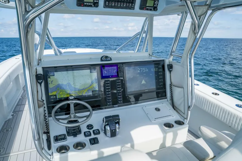 Slide: The Image of Freeman 42LR 2017 - 5588459