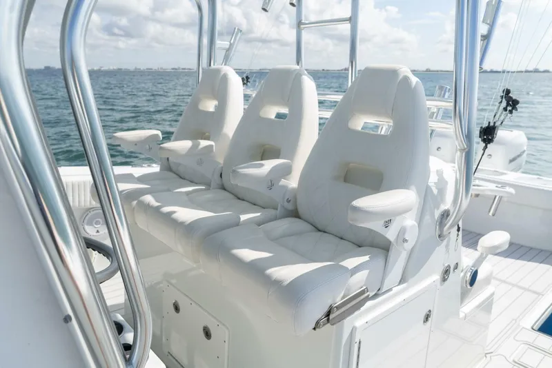 Slide: The Image of Freeman 42LR 2017 - 5588463