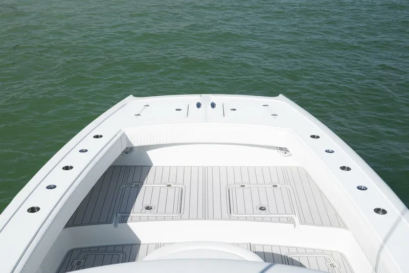 Slide: The Image of Freeman 42LR 2017 - 5588469