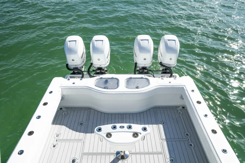 Slide: The Image of Freeman 42LR 2017 - 5588470