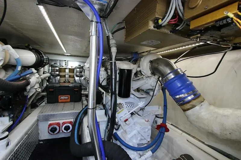 Slide: The Image of Ocean Yachts 48 2002 - 5684138