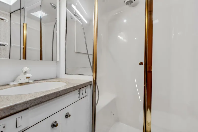 Slide: The Image of Ocean Yachts 48 2002 - 5684242