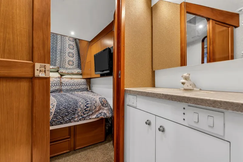 Slide: The Image of Ocean Yachts 48 2002 - 5684243