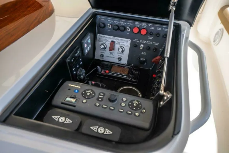 Slide: The Image of 2015 Viking 66 No Collars - Flybridge 2015 Viking 66 Convertible - No Collars - 7651118