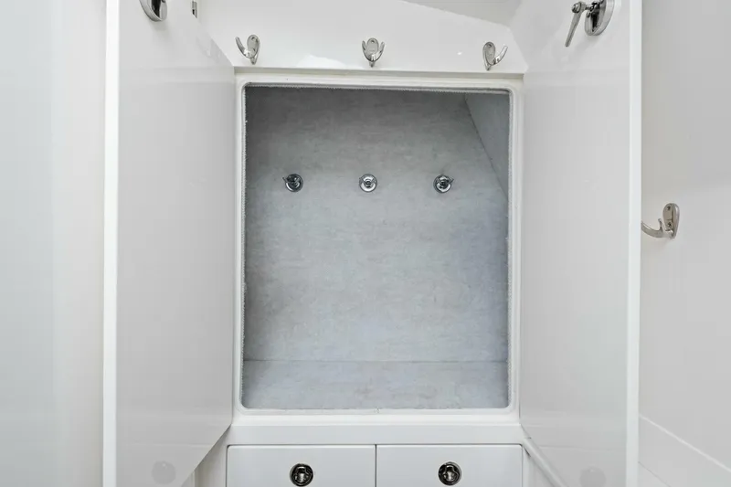 Slide: The Image of 2020 Intrepid 400 CC - Cabin Storage - 5588268