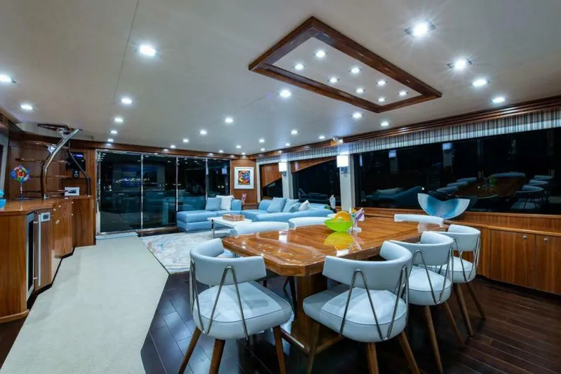 Slide: The Image of Dining Salon Looking Aft - 5587833