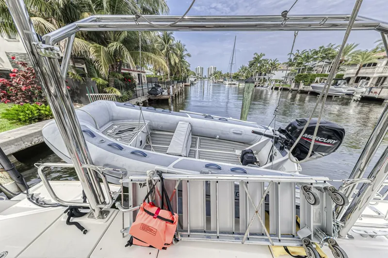 Slide: The Image of Leopard 50 2021 - 5588021