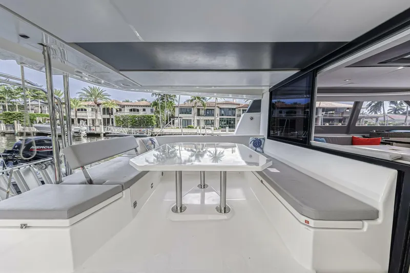 Slide: The Image of Leopard 50 2021 - 5588027